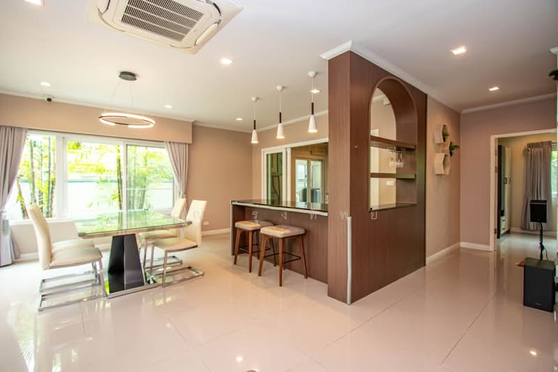Family Home in Supalai Garden Ville San Kamphaeng, Chiang Mai, San Ton Pao, San Kamphaeng, Chiang Mai, 4 Bedrooms, 250 sqm, Single Detached House For Sale, by คุณ รุ่งทิพย์, 500368291 - DDproperty.com
