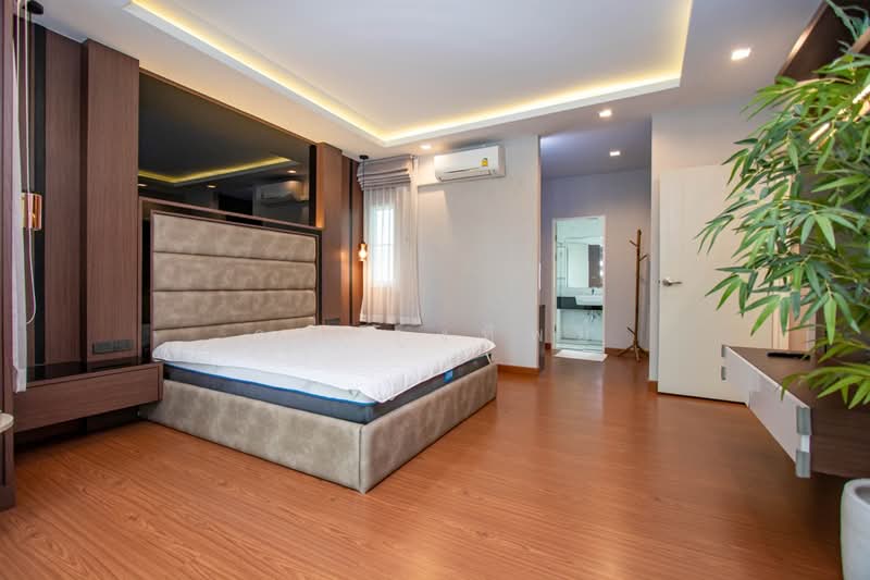Family Home in Supalai Garden Ville San Kamphaeng, Chiang Mai, San Ton Pao, San Kamphaeng, Chiang Mai, 4 Bedrooms, 250 sqm, Single Detached House For Sale, by คุณ รุ่งทิพย์, 500368291 - DDproperty.com