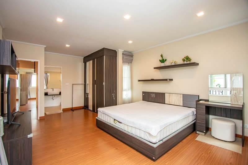 Family Home in Supalai Garden Ville San Kamphaeng, Chiang Mai, San Ton Pao, San Kamphaeng, Chiang Mai, 4 Bedrooms, 250 sqm, Single Detached House For Sale, by คุณ รุ่งทิพย์, 500368291 - DDproperty.com