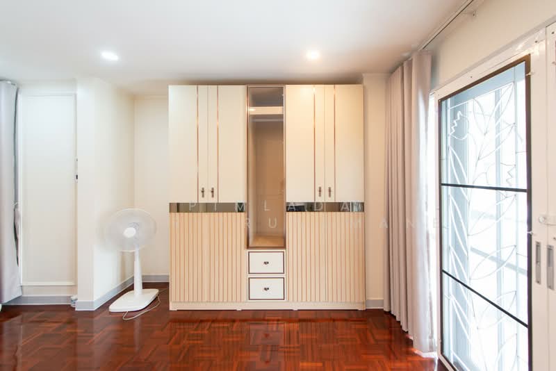 Neighborhome Watcharaphon, Bangkok, Sukhaphiban 5, Sam Wa Tawan Ok, Khlong Sam Wa, Bangkok, 3 Bedrooms, 160 sqm, Single Detached House For Rent, by Pimlada Lertritrungmanee, 500368323 - DDproperty.com
