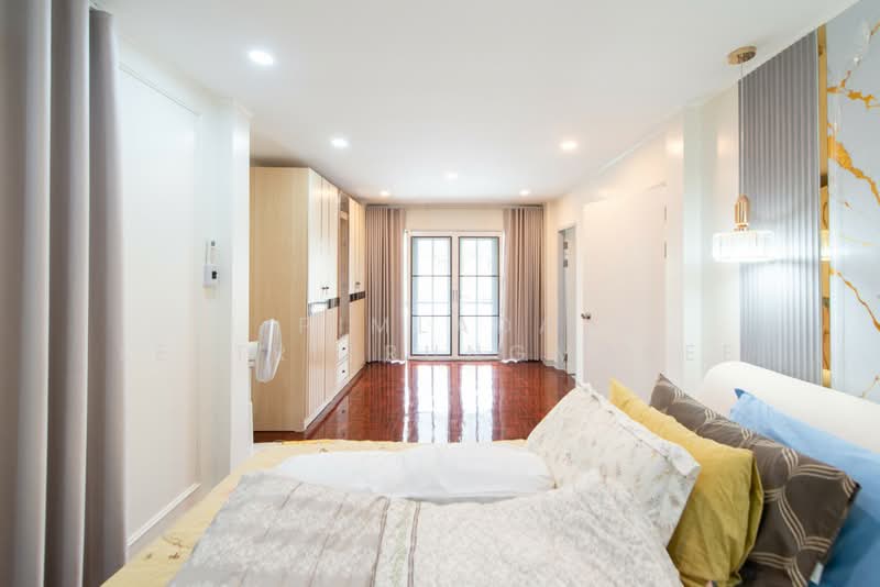 Neighborhome Watcharaphon, Bangkok, Sukhaphiban 5, Sam Wa Tawan Ok, Khlong Sam Wa, Bangkok, 3 Bedrooms, 160 sqm, Single Detached House For Rent, by Pimlada Lertritrungmanee, 500368323 - DDproperty.com