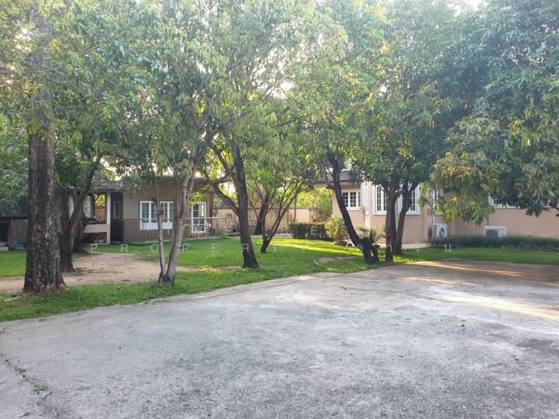 บ้านเดี่ยวพร้อมที่ดินลาดกระบัง กรุงเทพมหานคร, Bangkok, Lat Krabang, Bangkok, 10+ Bedrooms, 698 sqm, Single Detached House For Sale, by The Best Property ดาริน, 500368343 - DDproperty.com