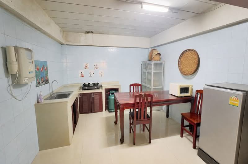 สินทวี เซ็นเตอร์, Bangkok, พระราม 2 ซอย 28 แยก 5, Chom Thong, Bangkok, 3 Bedrooms, 140 sqm, Townhouse For Sale, by สง่าชัย ไทรทองคำ, 500368352 - DDproperty.com