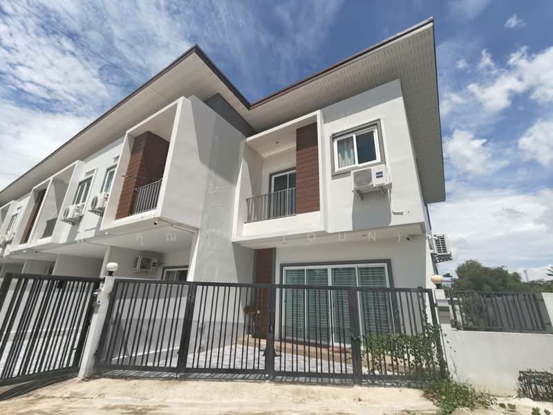 บ้านสองชั้นสนามบิน หาดใหญ่ มีบริเวณหลังริม, Songkhla, Khuan Lang, Hat Yai, Songkhla, 2 Bedrooms, 120 sqm, Townhouse For Rent, by คุณอูน (Oun), 500368377 - DDproperty.com