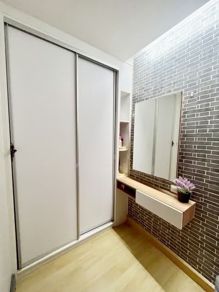 Emerald Residence Ratchada, Bangkok, Soi Ratchada 7 (Soi Nathong Yak 9), Din Daeng, Bangkok, 1 Bedroom, 33 sqm, Condo For Sale, by The Best Property เก๋, 500368380 - DDproperty.com