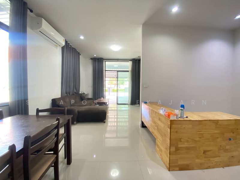 Motown Lite Chaiyaphruek, Nonthaburi, New Chaiyaphruek Road, Lahan, Bang Bua Thong, Nonthaburi, 3 Bedrooms, 130 sqm, Townhouse For Rent, by Supaporn Sekajarn, 500368393 - DDproperty.com
