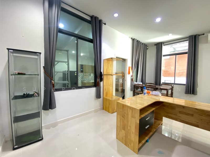 Motown Lite Chaiyaphruek, Nonthaburi, New Chaiyaphruek Road, Lahan, Bang Bua Thong, Nonthaburi, 3 Bedrooms, 130 sqm, Townhouse For Rent, by Supaporn Sekajarn, 500368393 - DDproperty.com