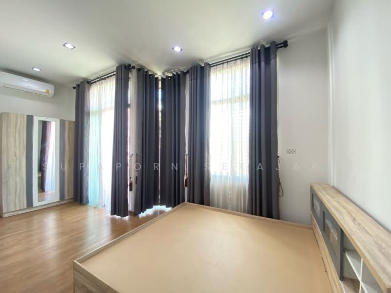 Motown Lite Chaiyaphruek, Nonthaburi, New Chaiyaphruek Road, Lahan, Bang Bua Thong, Nonthaburi, 3 Bedrooms, 130 sqm, Townhouse For Rent, by Supaporn Sekajarn, 500368393 - DDproperty.com
