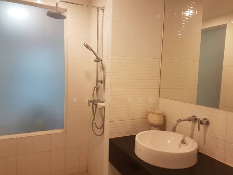 The Base Sukhumvit 77, Bangkok, 289 Sukhumvit 77 Road, Phra Kanong Nua, Watthana, Bangkok, 1 Bedroom, 35 sqm, Condo For Rent, by Agentbkk, 500368410 - DDproperty.com