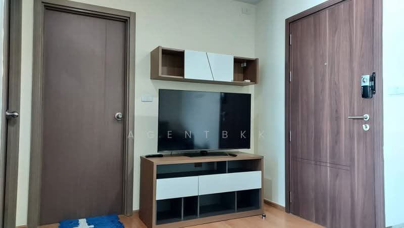 The Base Sukhumvit 77, Bangkok, 289 Sukhumvit 77 Road, Phra Kanong Nua, Watthana, Bangkok, 1 Bedroom, 35 sqm, Condo For Rent, by Agentbkk, 500368410 - DDproperty.com