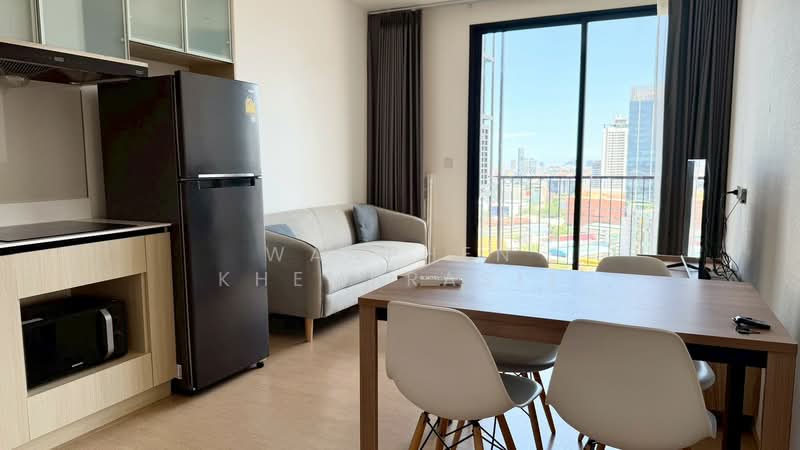 Maru Ekkamai 2, Bangkok, 70-5 Sukhumvit 63 Road, Phra Kanong Nua, Watthana, Bangkok, 2 Bedrooms, 55 sqm, Condo For Rent, by Wanphen Khemprasit, 500368436 - DDproperty.com