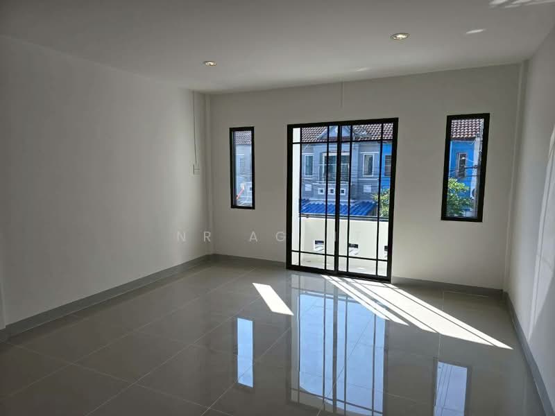 Moobaan KC Ramintra 3, Bangkok, Soi Hatairat 39, Sam Wa Tawan Tok, Khlong Sam Wa, Bangkok, 2 Bedrooms, 100 sqm, Townhouse For Sale, by NR AGENT, 500368493 - DDproperty.com