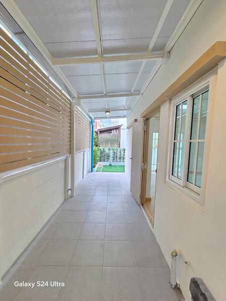 Villa Kunalai 1 Bangbuathong, Nonthaburi, Soi Wat Lat Pla Duk, Bang Rak Pattana, Bang Bua Thong, Nonthaburi, 3 Bedrooms, 135 sqm, Semi-Detached House (Twin House) For Sale, by NR AGENT, 500368495 - DDproperty.com
