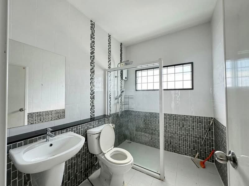 ให้เช่าบ้านเดี่ยว ม.แลนซิโอคริป บ่อวิน ศรีราชา, Chon Buri (Pattaya), Bo Win, Si Racha, Chon Buri (Pattaya), 3 Bedrooms, 150 sqm, Single Detached House For Rent, by Dusit Saengfa, 500368496 - DDproperty.com
