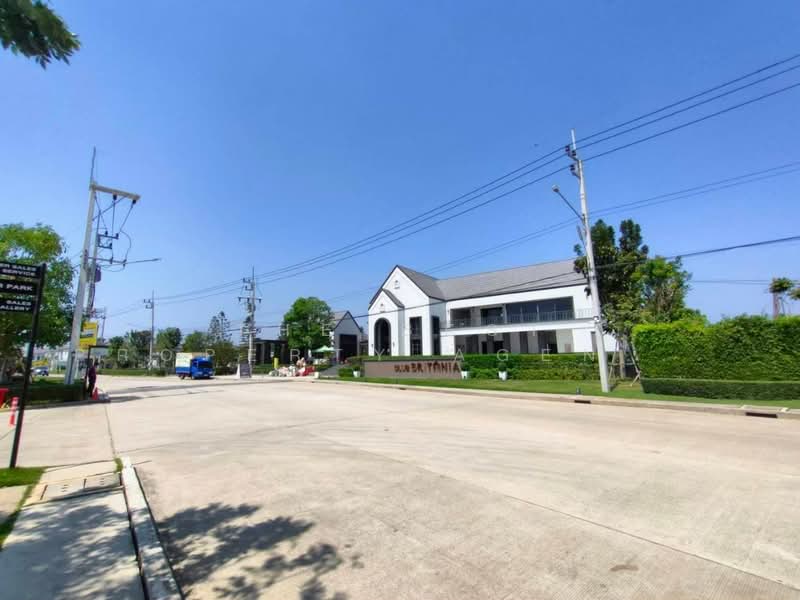 Britania Bangna Km. 42 : บริทาเนีย บางนา กม. 42, Chachoengsao, 199 5 ถ.จรัญนนท์, Bang Wua, Bang Pakong, Chachoengsao, 4 Bedrooms, 150 sqm, Single Detached House For Sale, by The Best Property Agent กุ้ง, 500368506 - DDproperty.com