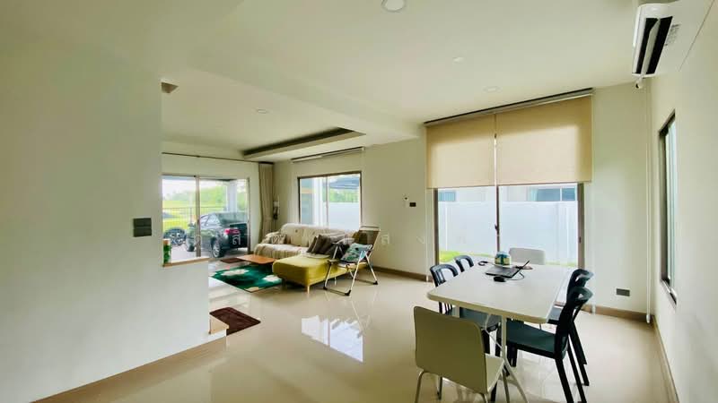 ให้เช่าบ้านเดี่ยวหลังใหญ่ 4 นอน ม.ไลฟ์การ์เด้นท์โฮม โรงโป๊ะ, Chon Buri (Pattaya), Ta Khian Tia, Bang Lamung (Pattaya), Chon Buri (Pattaya), 4 Bedrooms, 200 sqm, Single Detached House For Rent, by Dusit Saengfa, 500368558 - DDproperty.com