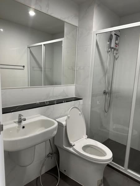 Rye Huamak, Bangkok, Sa-ngop Suk Alley, Suan Luang, Bangkok, 1 Bedroom, 30 sqm, Condo For Rent, by Agentbkk, 500368589 - DDproperty.com