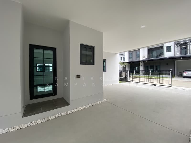 Centro Bangna : เซนโทร บางนา, สมุทรปราการ, 111 ซอย3, บางแก้ว, บางพลี, สมุทรปราการ, 580 ตร.ม., บ้านเดี่ยว ให้เช่า, โดย Nattakorn Kampangthip, 500368594 - DDproperty.com