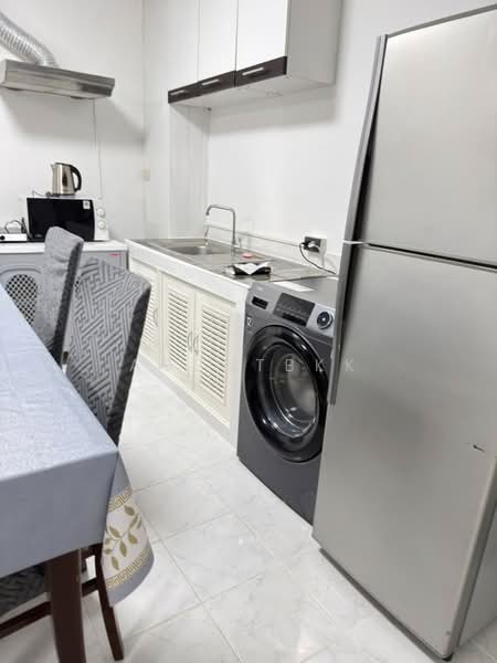 Witthayu Complex, Bangkok, 1673 New Petchaburi Road, Makkasan, Ratchathewi, Bangkok, 2 Bedrooms, 80 sqm, Condo For Rent, by Agentbkk, 500368595 - DDproperty.com