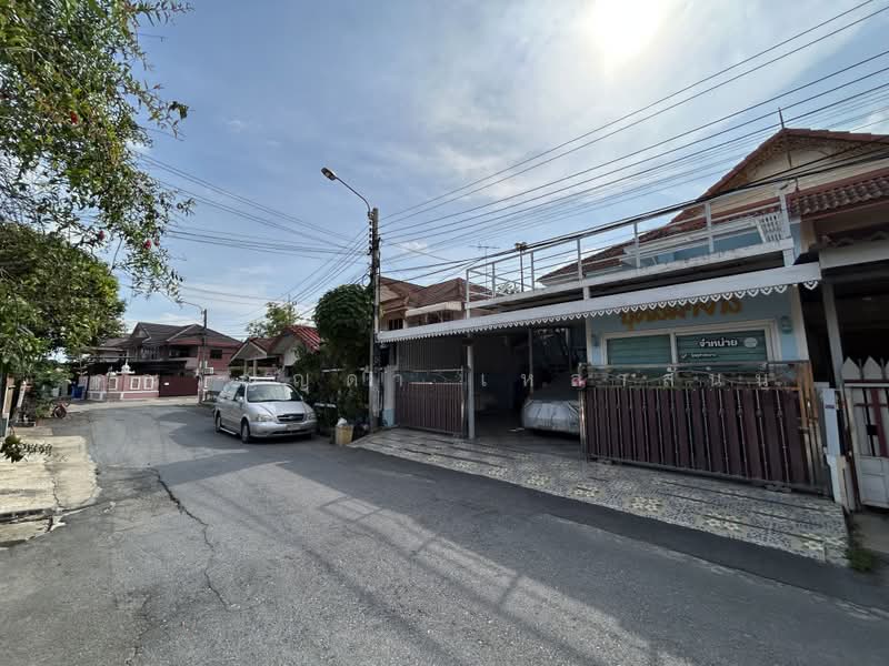 Baan Phrueksa 3 Bang Bua Thong : บ้านพฤกษา 3 บางบัวทอง, นนทบุรี, ซอยหมู่บ้านพฤกษา3, บางคูรัด, บางบัวทอง, นนทบุรี, 130 ตร.ม., บ้านแฝด ขาย, โดย คุณวิญญุดา เหล่าสันน์, 500368631 - DDproperty.com