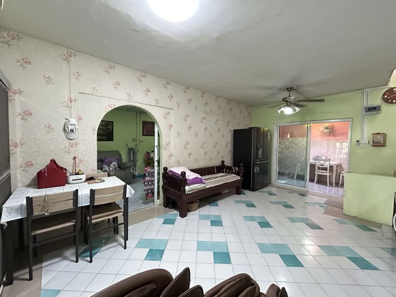 Baan Phrueksa 3 Bang Bua Thong, Nonthaburi, Soi Moobaan Phrueksa 3, Bang Khu Rat, Bang Bua Thong, Nonthaburi, 4 Bedrooms, 130 sqm, Semi-Detached House (Twin House) For Sale, by คุณวิญญุดา เหล่าสันน์, 500368631 - DDproperty.com