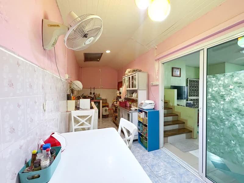 Baan Phrueksa 3 Bang Bua Thong, Nonthaburi, Soi Moobaan Phrueksa 3, Bang Khu Rat, Bang Bua Thong, Nonthaburi, 4 Bedrooms, 130 sqm, Semi-Detached House (Twin House) For Sale, by คุณวิญญุดา เหล่าสันน์, 500368631 - DDproperty.com