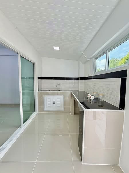 Suan Thong 3 Tiwanon-Nakhon In, Nonthaburi, Talat Kwan, Muang Nonthaburi, Nonthaburi, 2 Bedrooms, 110 sqm, Townhouse For Sale, by บุษบากร (เจี๊ยบ), 500368653 - DDproperty.com