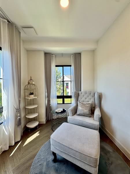 Nantawan Rama 9 - New Krungthepkreetha, Bangkok, Saphan Sung, Bangkok, 4 Bedrooms, 310 sqm, Single Detached House For Rent, by ฝากขายบ้าน ฝากขายบ้านมือสอง ฝากขายอสัง Realty HuB, 500368664 - DDproperty.com