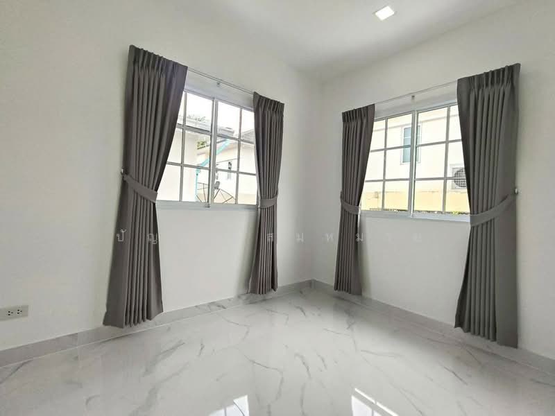 Pruksa Ville 23 Ramintra-Phrayasuren, Bangkok, Bang Chun, Khlong Sam Wa, Bangkok, 4 Bedrooms, 95 sqm, Townhouse For Sale, by ปัญญา สมหมาย, 500368670 - DDproperty.com