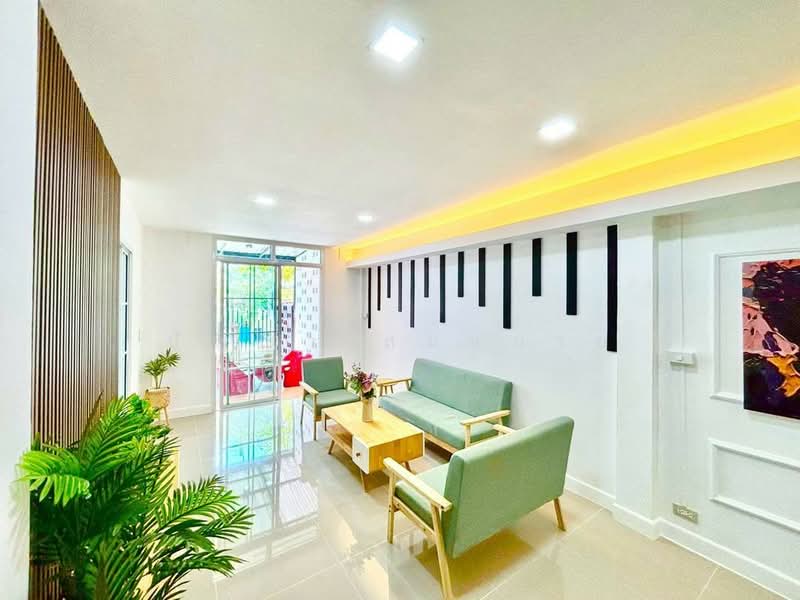 Moobaan Piyawararom Khlong 4 : หมู่บ้านปิยวรารมย์ คลอง 4, ปทุมธานี, ถนน ไสวประชาราษฎร์, บึงยี่โถ, ธัญบุรี, ปทุมธานี, 90 ตร.ม., ทาวน์เฮ้าส์ ขาย, โดย ปัญญา สมหมาย, 500368673 - DDproperty.com