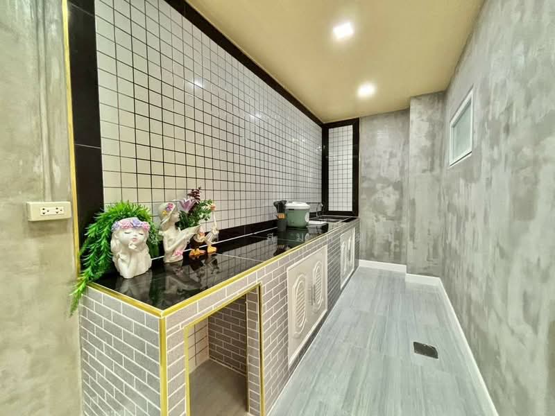 Moobaan Piyawararom Khlong 4, Pathum Thani, Sawai Pracharat Road, Bang Yitho, Thanyaburi, Pathum Thani, 3 Bedrooms, 90 sqm, Townhouse For Sale, by ปัญญา สมหมาย, 500368673 - DDproperty.com