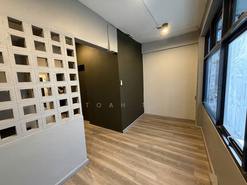 อาคารให้เช่า เอกมัย สุขุมวิท : Building for rent, Ekkamai, Sukhumvit., กรุงเทพ, คลองตันเหนือ, วัฒนา, กรุงเทพ, 240 ตร.ม., ตึกแถว-อาคารพาณิชย์ ให้เช่า, โดย TOAH T., 500368681 - DDproperty.com