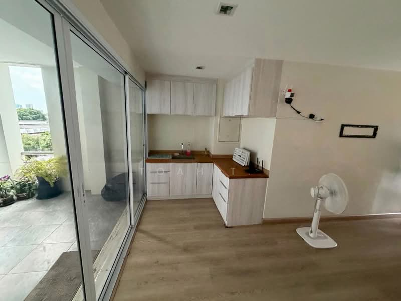 อาคารให้เช่า เอกมัย สุขุมวิท : Building for rent, Ekkamai, Sukhumvit, Bangkok, Khlong Tan Nua, Watthana, Bangkok, , 240 sqm, Shophouse For Rent, by TOAH T., 500368681 - DDproperty.com