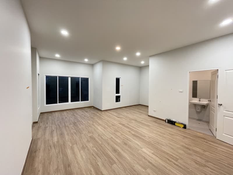 Preecha Ram 3 - Rat Phatthana, Bangkok, Saphan Sung, Saphan Sung, Bangkok, 4 Bedrooms, 160 sqm, Single Detached House For Sale, by ปอ, 500368683 - DDproperty.com