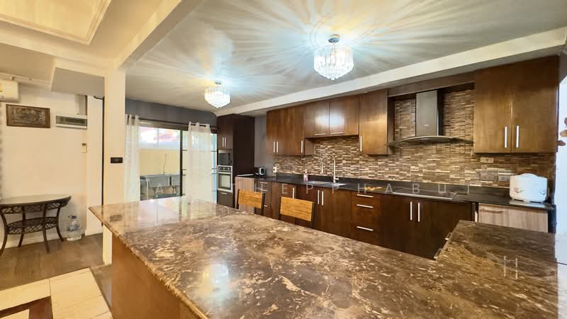 4 Bed 110 Sqw Thaibali Villa for Sale (16.5mb) & Rent (65k) in Pattaya Prime Location, Chon Buri (Pattaya), Chateau Dale, Thabali Village, Bang Lamung, Bang Lamung (Pattaya), Chon Buri (Pattaya), 4 Bedrooms, 398 sqm, Villa For Rent, by Siwas Thepphabut, 500368684 - DDproperty.com