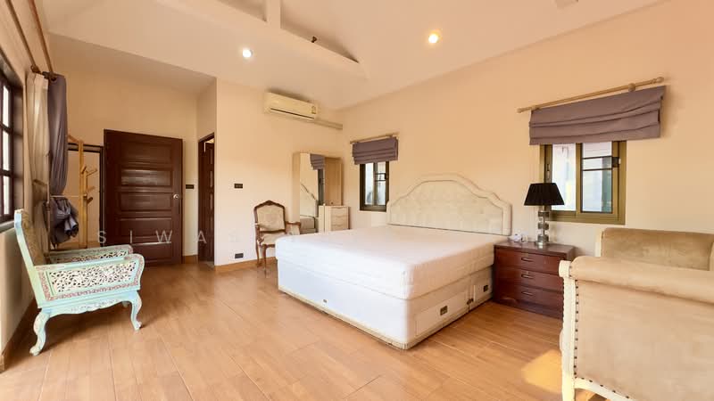 4 Bed 110 Sqw Thaibali Villa for Sale (16.5mb) & Rent (65k) in Pattaya Prime Location, Chon Buri (Pattaya), Chateau Dale, Thabali Village, Bang Lamung, Bang Lamung (Pattaya), Chon Buri (Pattaya), 4 Bedrooms, 398 sqm, Villa For Rent, by Siwas Thepphabut, 500368684 - DDproperty.com