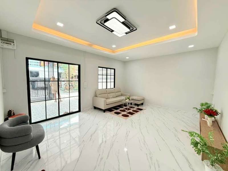 Baan Kehathani 4, Bangkok, Soi Village Kheha Thani 4, Saphan Sung, Bangkok, 2 Bedrooms, 90 sqm, Single Detached House For Sale, by ปัญญา สมหมาย, 500368689 - DDproperty.com