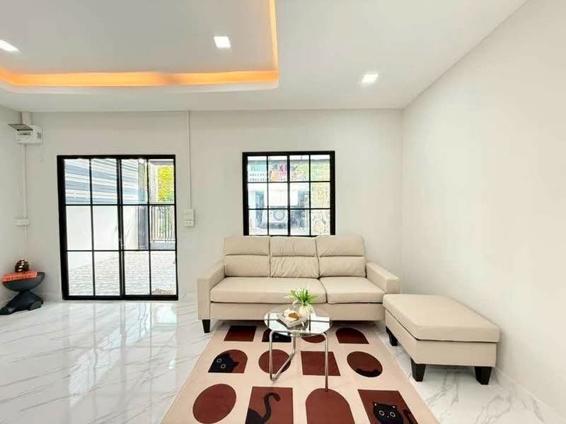 Baan Kehathani 4, Bangkok, Soi Village Kheha Thani 4, Saphan Sung, Bangkok, 2 Bedrooms, 90 sqm, Single Detached House For Sale, by ปัญญา สมหมาย, 500368689 - DDproperty.com