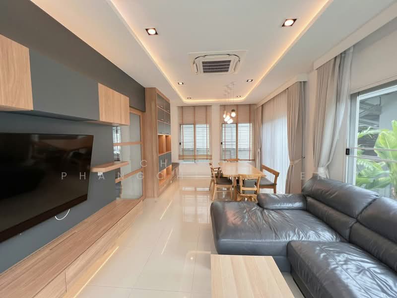 Grandio Vibhavadi-Rangsit, Pathum Thani, Khlong Nung, Khlong Luang, Pathum Thani, 4 Bedrooms, 167 sqm, Single Detached House For Rent, by Chanon Phangchienghien, 500368699 - DDproperty.com
