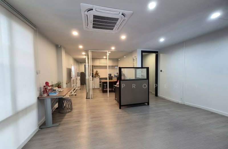 JW Park Home Office, Bangkok, Hua Mak, Bang Kapi, Bangkok, , 405 sqm, Office Space For Sale, by Blueprint.property, 500368707 - DDproperty.com