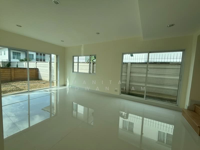 Passorn Pride Pinklao-Wongwaen, Nonthaburi, 154 Atchariya Phatthana Road, Sala Klang, Bang Kruai, Nonthaburi, 3 Bedrooms, 125 sqm, Semi-Detached House (Twin House) For Sale, by Manita Kerdwan-Iam, 500368714 - DDproperty.com
