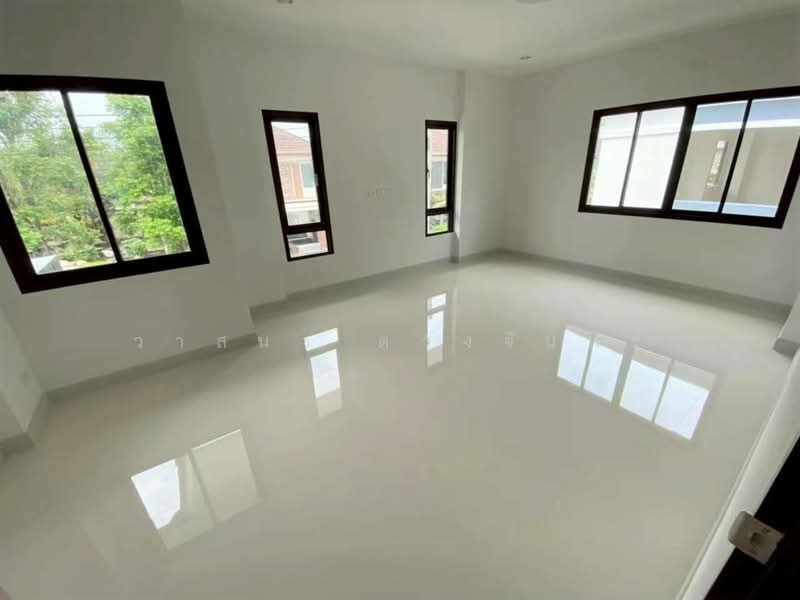 Urgent Sale Large 2-Story Detached House 4 Bed Malin Village Thap Ma Rayong 500K Discount Last 2 Uni, Rayong, Thapma, Muang Rayong, Rayong, 4 Bedrooms, 240 sqm, Single Detached House For Sale, by วาสนา ดวงจันทร์, 500368807 - DDproperty.com
