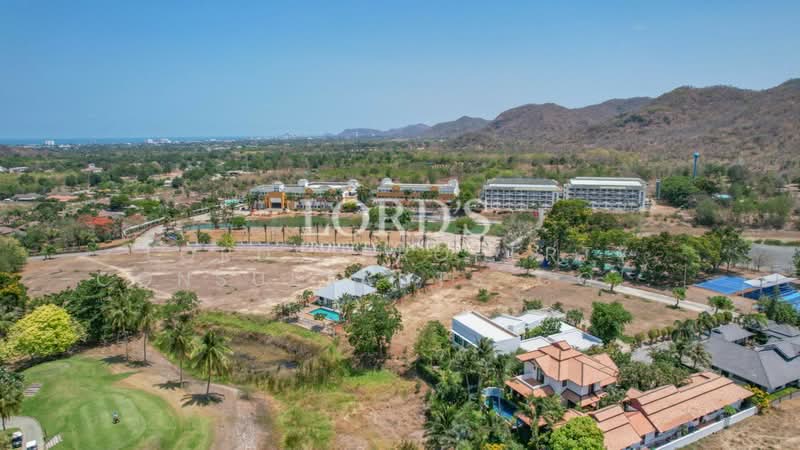 Palm Hills Golf Club and Residence, Phetchaburi, 1444 Phet Kasem Rd, Cha-am, Cha-Am, Phetchaburi, 1 Bedroom, 2,368 sqm, Land For Sale, by Mark Puttkammer, 500368818 - DDproperty.com