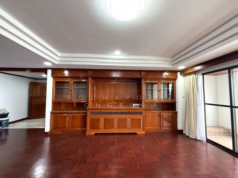 Sethiwan Mansion Sukhumvit 49, Bangkok, Soi Sukhumvit 49, Khlong Tan Nua, Watthana, Bangkok, 3 Bedrooms, 325 sqm, Condo For Rent, by Gochaporn Fongsupa, 500368882 - DDproperty.com