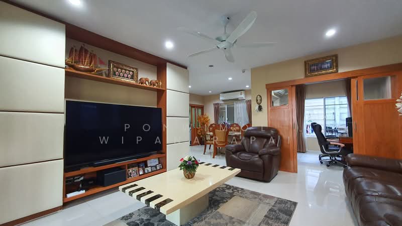 Passorn Prestige Pattanakarn 38, Bangkok, Soi Phatthanakan 38, Suan Luang, Bangkok, 3 Bedrooms, 201 sqm, Single Detached House For Rent, by Ponwimol Wipanarapai, 500368910 - DDproperty.com