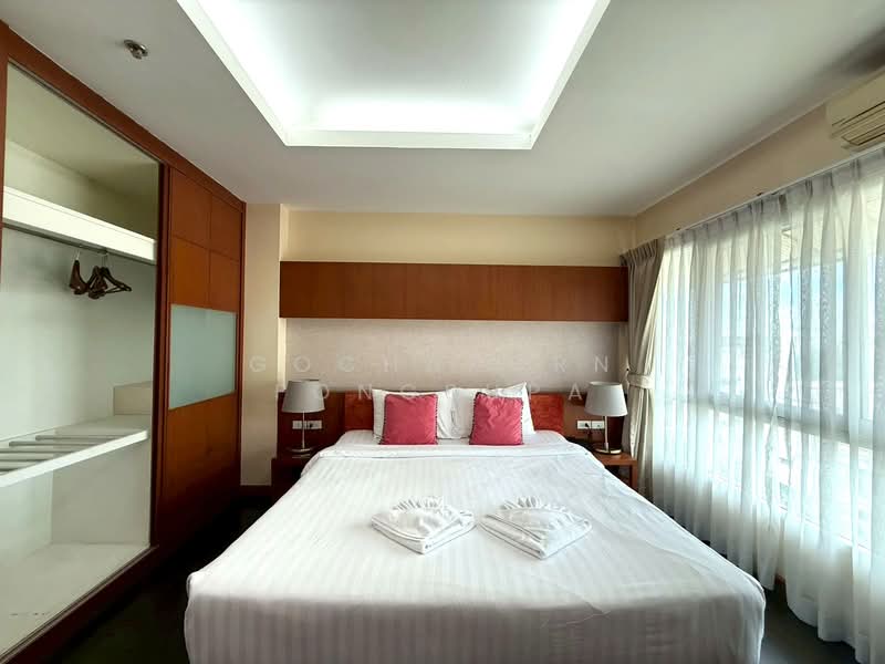 42 Grand Residence, Bangkok, 24 Soi Sukhumvit 42, Phra Kanong, Khlong Toei, Bangkok, 3 Bedrooms, 230 sqm, Condo For Rent, by Gochaporn Fongsupa, 500368928 - DDproperty.com