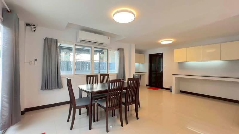 บ้านให้เช่า – ใกล้โรงเรียนนานาชาตินครพายัพ เพียง 5 นาที ค่าเช่า 30,000 บาท / เดือน No.4H181, เชียงใหม่, ช้างเผือก, เมืองเชียงใหม่, เชียงใหม่, 200 ตร.ม., บ้านเดี่ยว ให้เช่า, โดย กัน, 500368946 - DDproperty.com