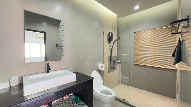 บ้านให้เช่า – ใกล้โรงเรียนนานาชาตินครพายัพ เพียง 5 นาที ค่าเช่า 30,000 บาท / เดือน No.4H181, Chiang Mai, Chang Phuak, Muang Chiang Mai, Chiang Mai, 3 Bedrooms, 200 sqm, Single Detached House For Rent, by กัน, 500368946 - DDproperty.com