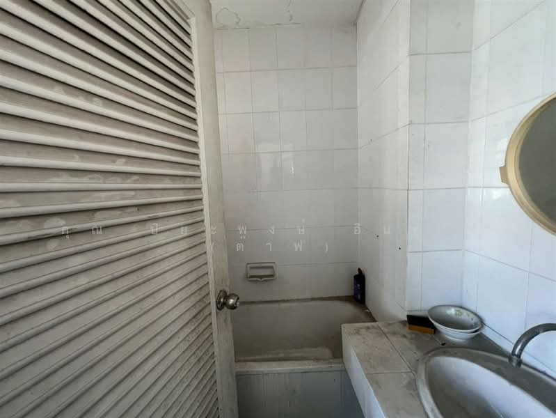 บุญโตปาร์ควิลล์ (Boonto Park Ville), Nonthaburi, ถนนรัตนาธิเบศร์, Bang Kra So, Muang Nonthaburi, Nonthaburi, 6 Bedrooms, 180 sqm, Townhouse For Sale, by คุณ ปิยะพงษ์ อินทโต (ต๊าฟ), 500368955 - DDproperty.com
