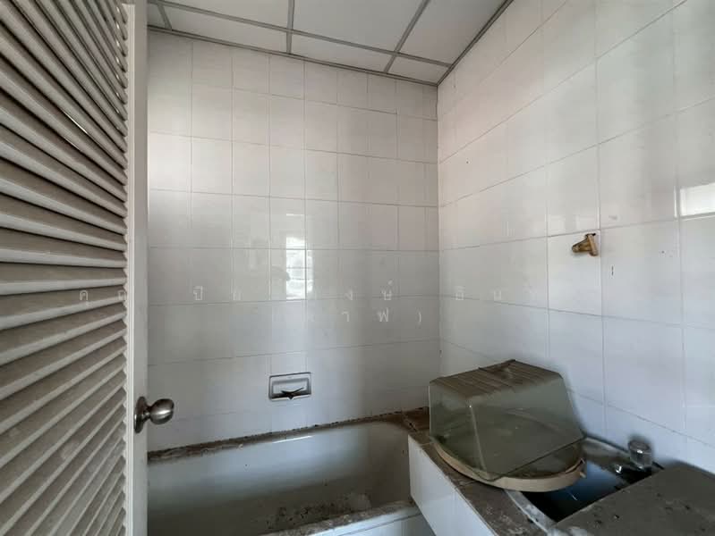 บุญโตปาร์ควิลล์ (Boonto Park Ville), Nonthaburi, ถนนรัตนาธิเบศร์, Bang Kra So, Muang Nonthaburi, Nonthaburi, 6 Bedrooms, 180 sqm, Townhouse For Sale, by คุณ ปิยะพงษ์ อินทโต (ต๊าฟ), 500368955 - DDproperty.com